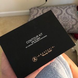 Anastasia Beverly Hills Contour Kit